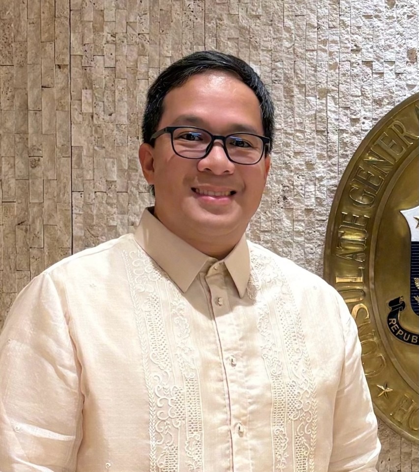 Consul General Gunther Emil M. Sales